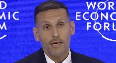 Khaldoon Al Mubarak by World Economic Forum is licensed under CC BY 3.0.
