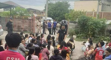 Authorities in Bangkok detain Montagnard refugees on 29 October. Credit: Y Aron Highlands/Facebook
