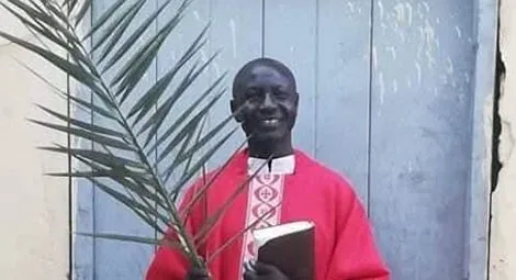 Padre Luka Jomo