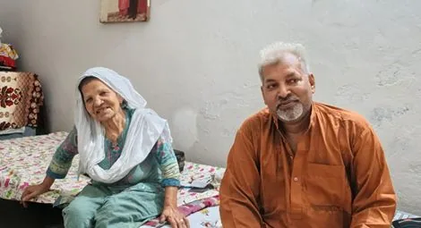 Pastor Zafar Bhatti and his wife Nawab Bibi.