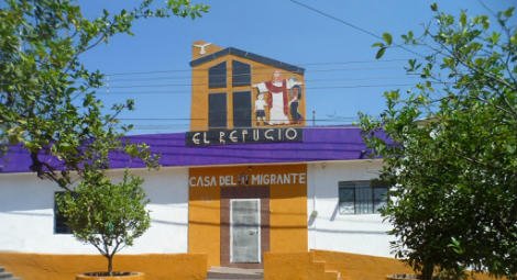 Mexican priest held at gunpoint