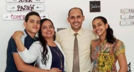 Colombian pastor and family attacked after Sunday service