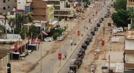 200+ RSF vehicles remove barricades, Almashtal St, Khartoum. Photo: Sudanese Translators for Change