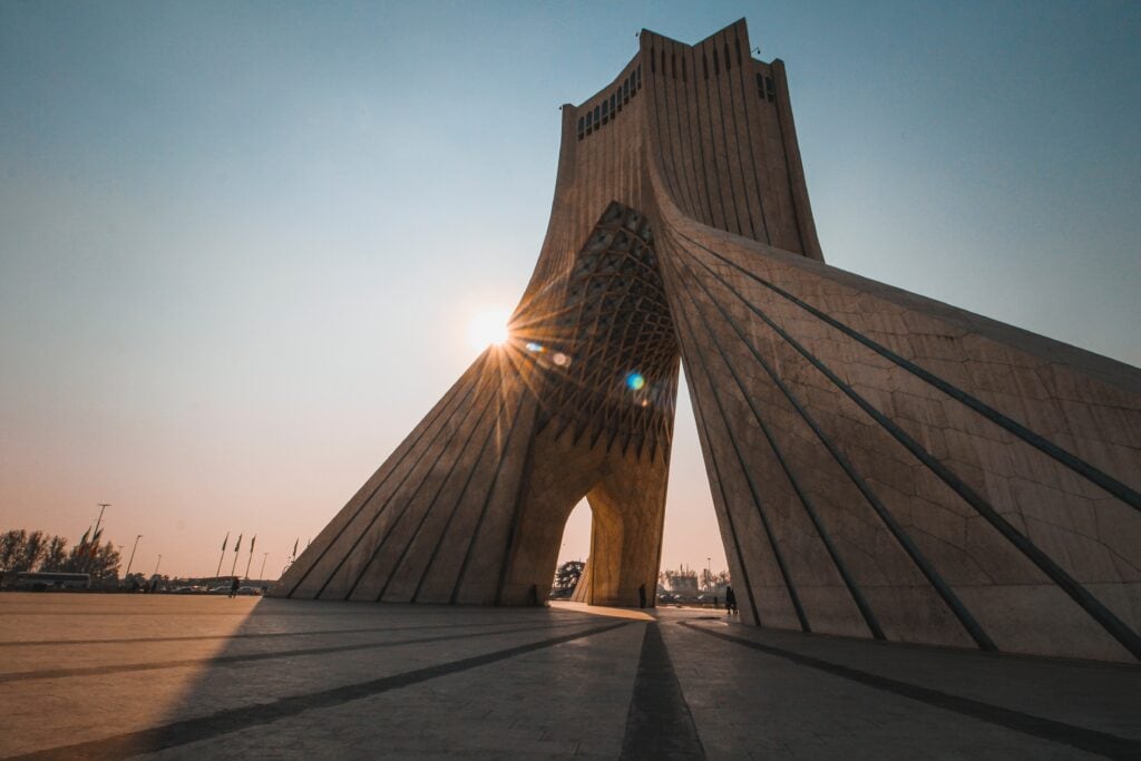 alireza-heydarifard-zKlFiUcqdZQ-unsplash