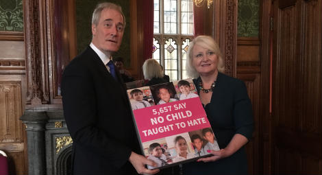 Over 5000 sign petition to DfID and FCO on religio