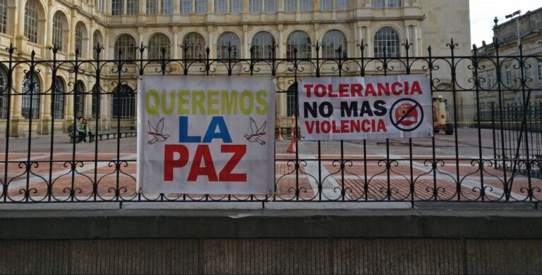 cropped-queremos-paz-e1564407288127-2.jpg