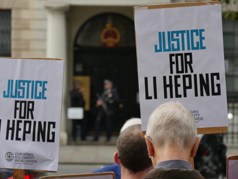 placards